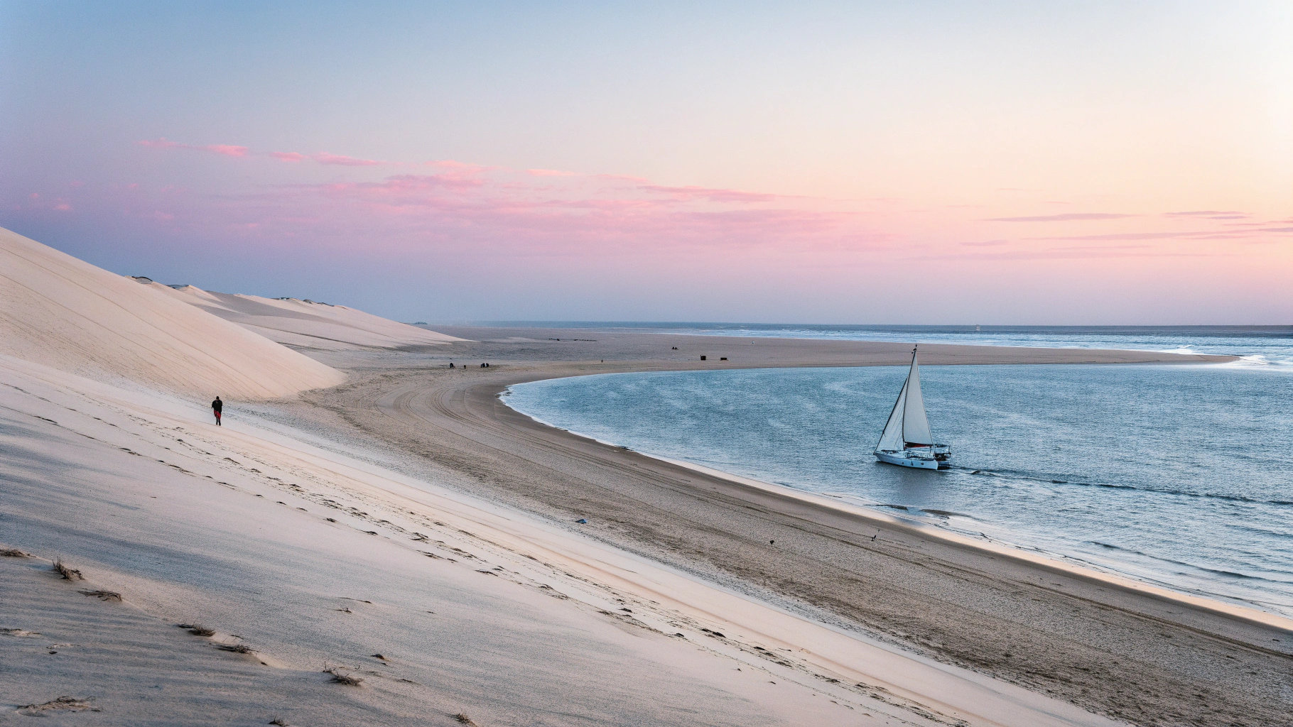 Horizon line at dawn representing clarity
